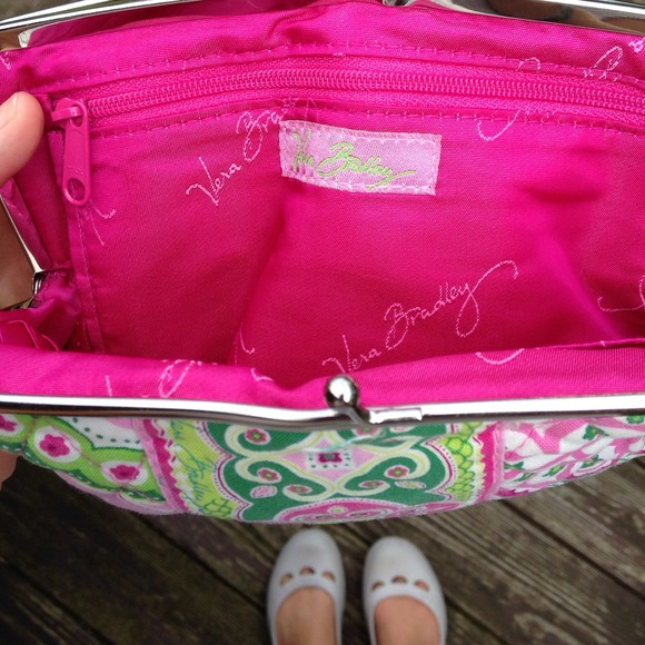 Vera Bradley wallet - Picture 2 of 4