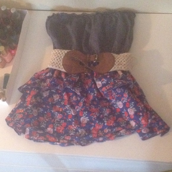 Strapless top