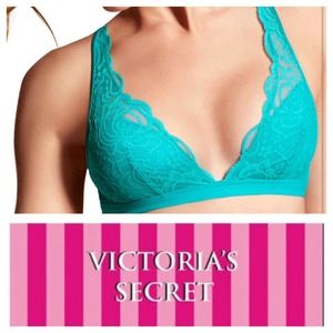 ❌sold❌Victorias Secret Pink Lacey bra top