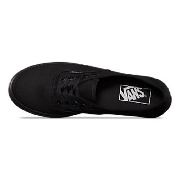 🎉🎈 Black Vans 🎉🎈