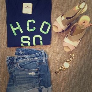 🌺 Bakers Tan heels 🌺