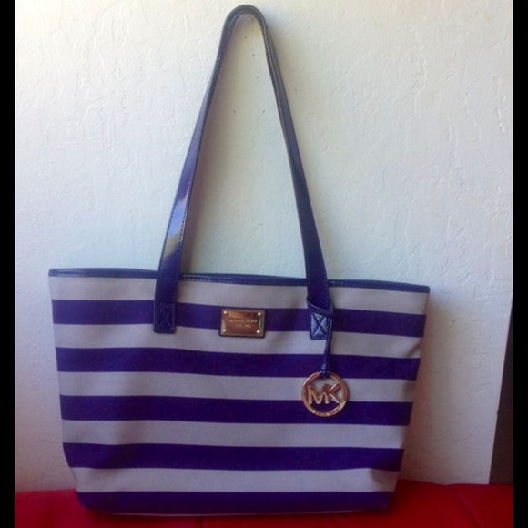 SOLD AT TRADESY Summer Stripe Canvas Tote - Picture 1 of 4