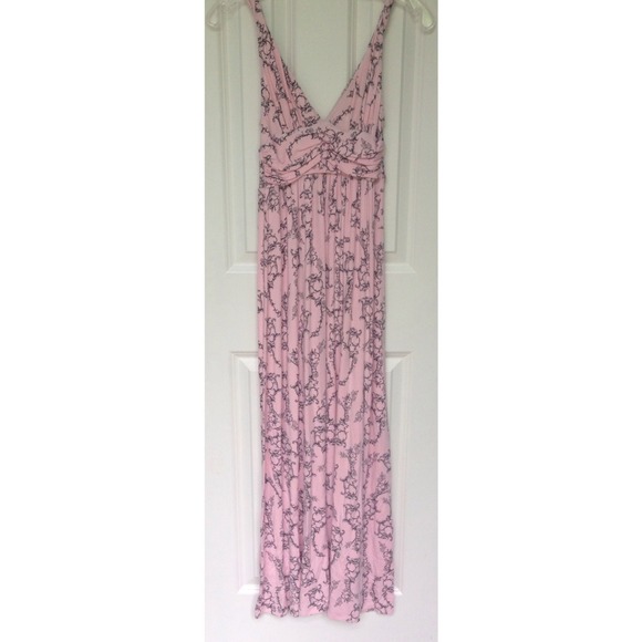‼️SOLD‼️Light pink with black detail maxi