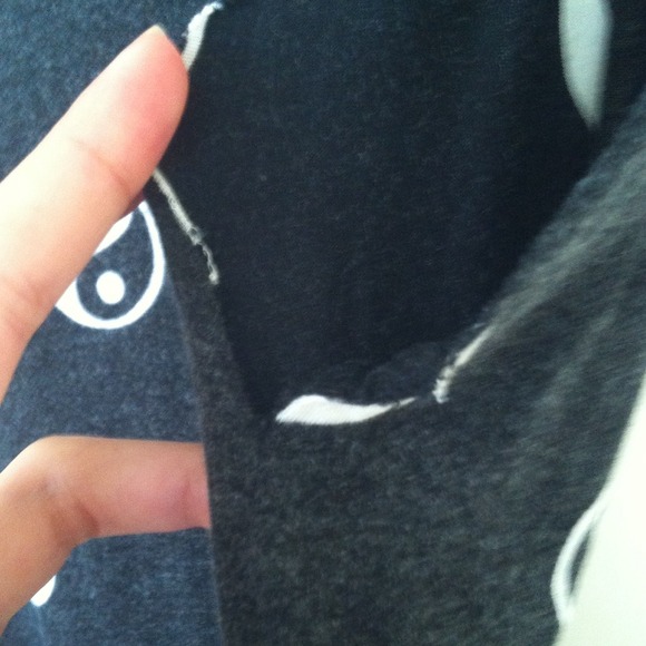 Yin And Yang tank - Picture 2 of 2