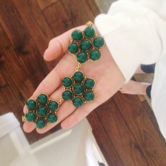 Anthropologie Green Flower Necklace