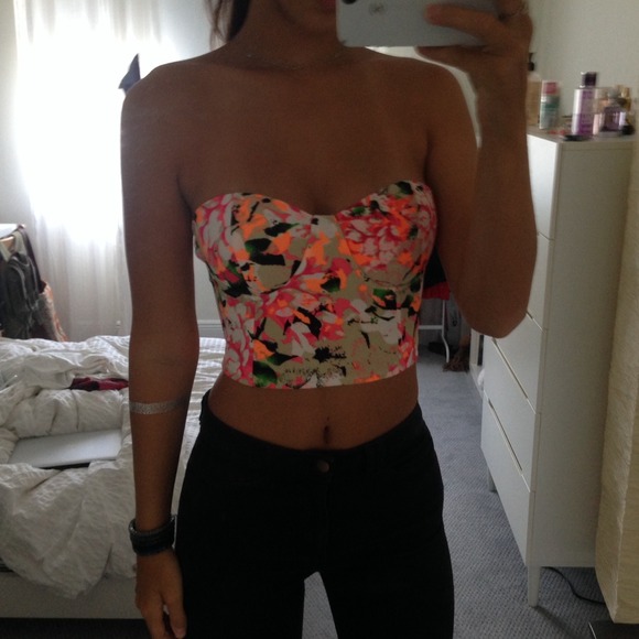 🚫SOLD🚫LF strapless bustier bralette - Picture 4 of 4