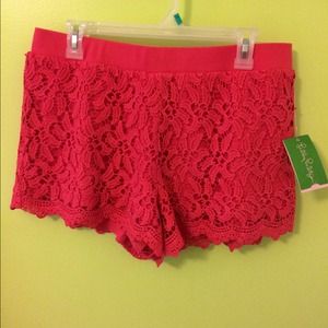NWT Lilly Pulitzer Lacie Shorts in Hotty Pink