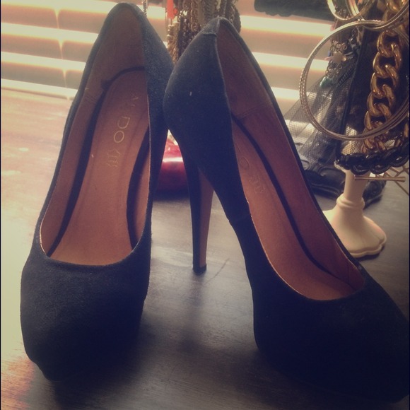 ⚡️FLASH SALE TODAY ⚡️ALDO classic suede platforms