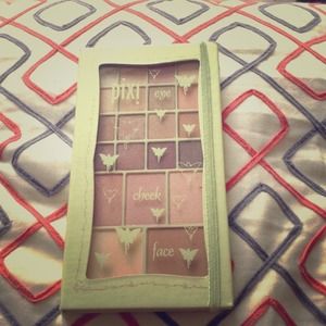 PIXI "Perfection Palette"