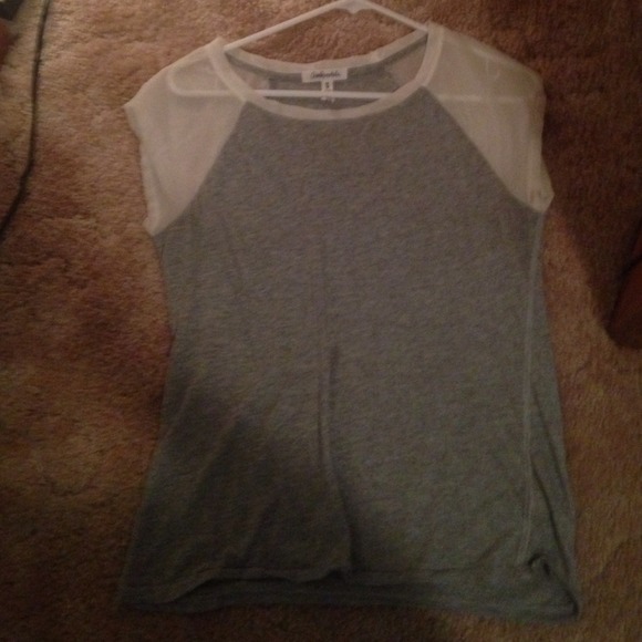 grey and white tee super comfy