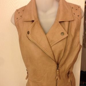 Faux vest/ large Juniors..