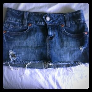 Adorable American Eagle denim skirt