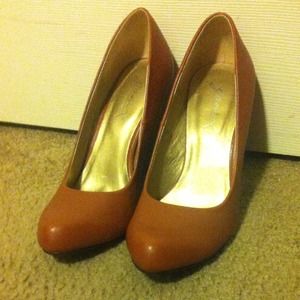 Brown wedge shoes