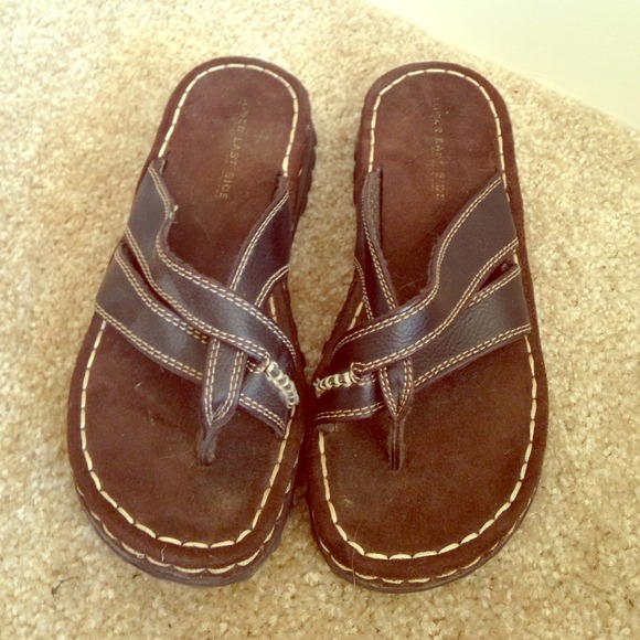 Leather sandals