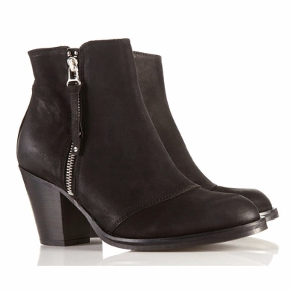Topshop Mighty Zip Boots