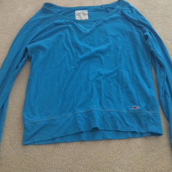 BLUE HOLLISTER LONGSLEEVE