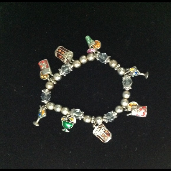 Party cocktail stretch bracelet