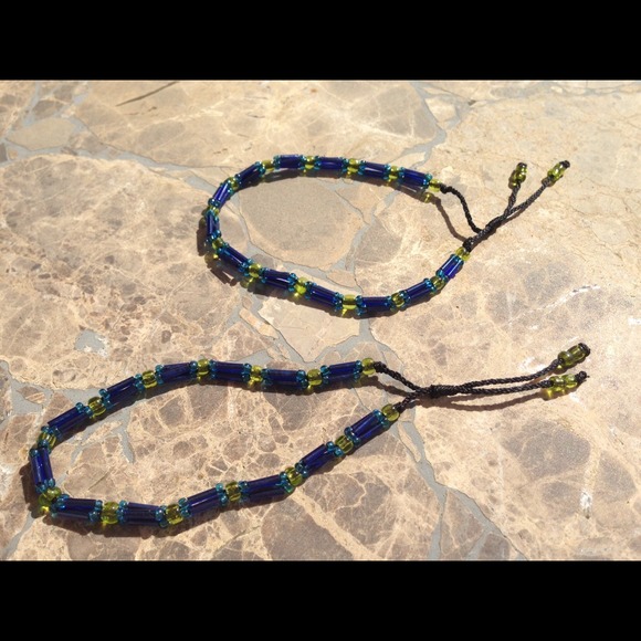 🌐🌐🌐Artisan Beaded Bracelets - Picture 1 of 2