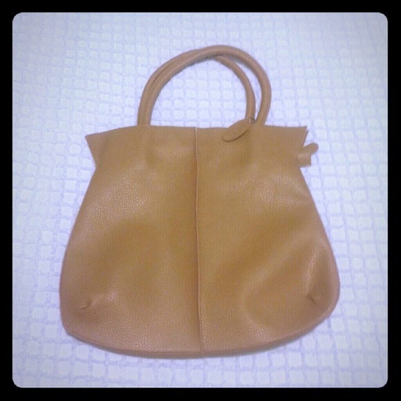 MSC Camel Tote