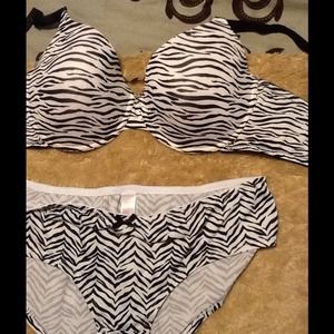 Cute bra&panties for mrschingy