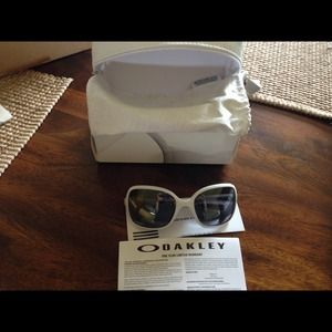 Oakley obsessed white sunglasses