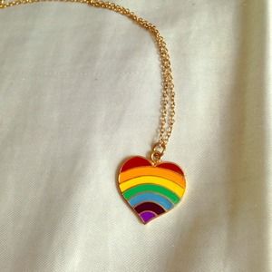 Forever 21 Gold Rainbow heart necklace