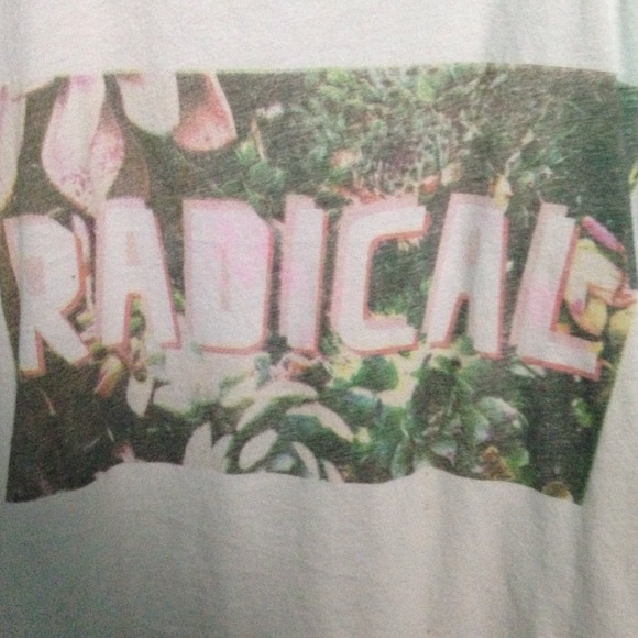 Brandy Melville "Radical" Tank - Picture 2 of 3