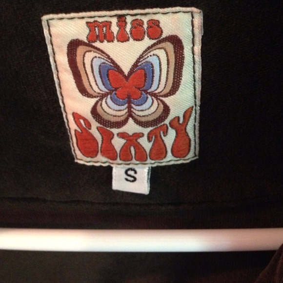 Blazer - Picture 2 of 3