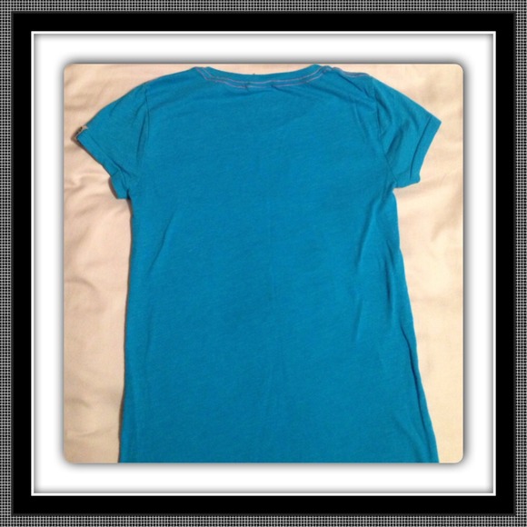 ♥️Victorias Secret Shirt♥️ - Picture 4 of 4