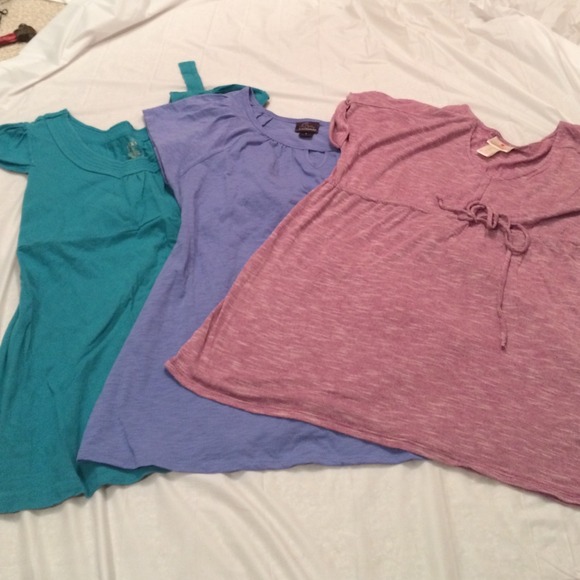 3 Short Sleeve Maternity Tops - Picture 1 of 4