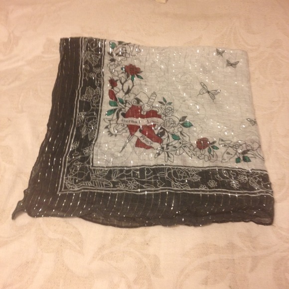 RED ROSE SCARF - Picture 2 of 2