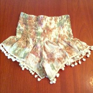 Pom Pom shorts