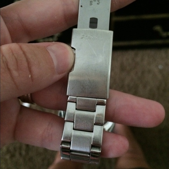 LIKE NEW FOSSIL WATCH!!!!! - Picture 4 of 4