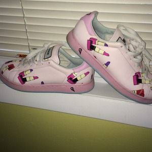 Ice creams size 7 sneakers