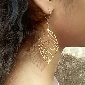 Super Posh gold Leaf earrings