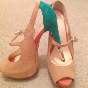 New Boutique 9 Pump