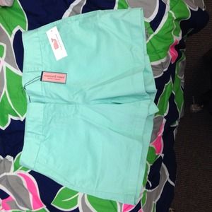 Vineyard vines classic twill shorts- aquamarine
