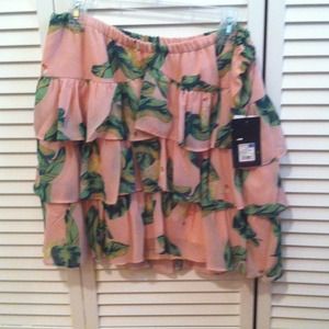 NWT Pink Ruffled Patterned Skirt