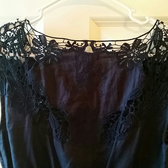 J. Crew linen dress with detailed top and hem. - Picture 3 of 3