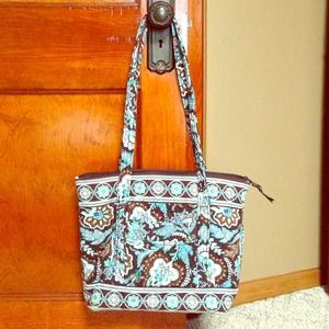Vera bradley tote and matching wallet bundled.