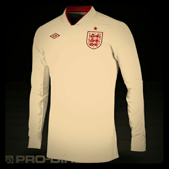 Junior soccer jersey by umbro