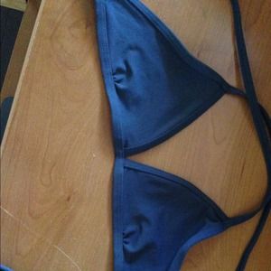 Asphalt grey colored jolyn triangle top