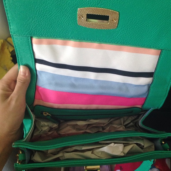 Turquoise purse - Picture 3 of 4