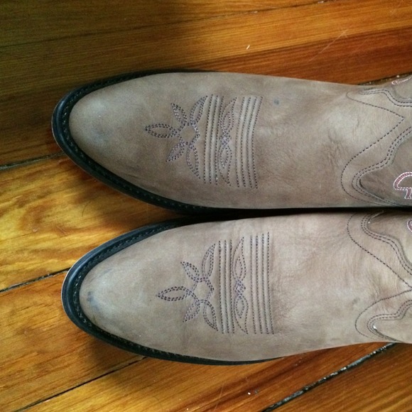 Cowboy Boots - Picture 2 of 4