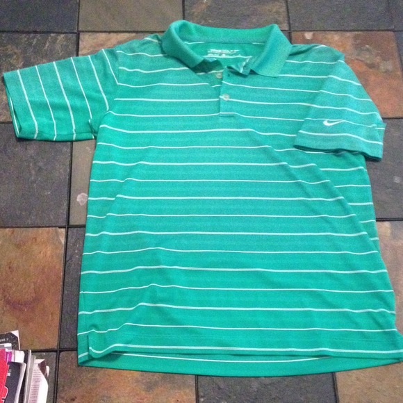 Mens Nike golf shirt