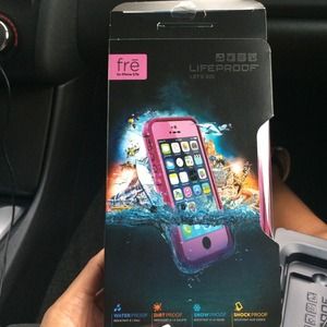 Preorder life proof. Pick color