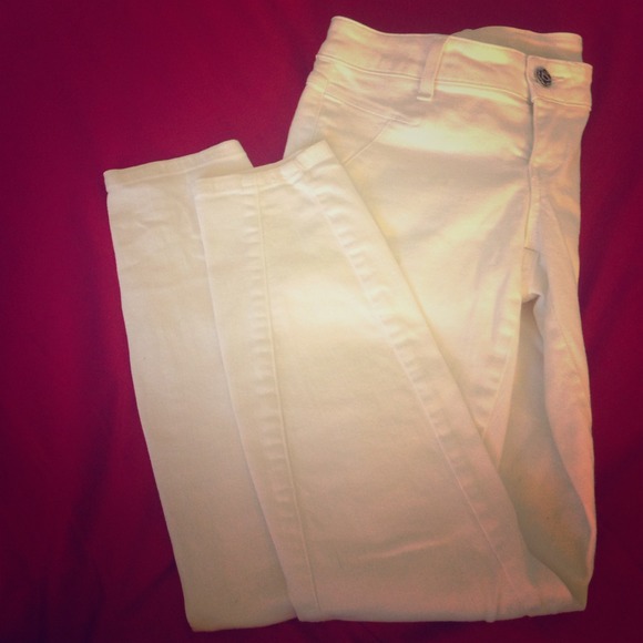 ⚡️reduced ⚡️white bebe jeans