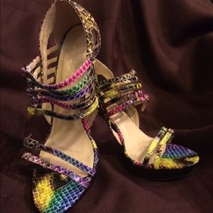 💝💝Multi-colore Strappy Ultra High Heels💝💝