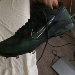 Men's nike baseball cleats