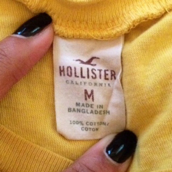 Hollister t-shirt - Picture 2 of 2